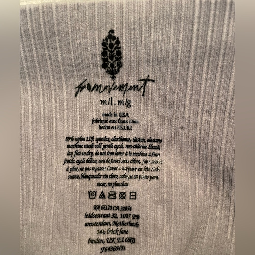 NWOT FP Movement, Good Karma Legging, Ice Gray, M/L - Picture 5 of 5
